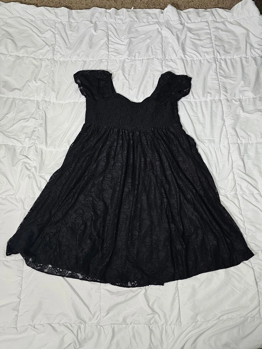 Torrid X Betsy Johnson Skull Flower Dress - Picture 6 of 6